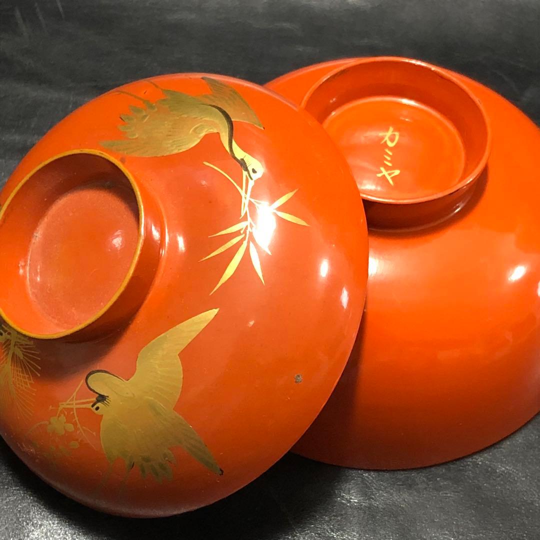 古美術品◆蔵から縁起の良い3羽の鶴が松、竹、梅の華を咥えて優雅に飛ぶ漆塗りのお椀