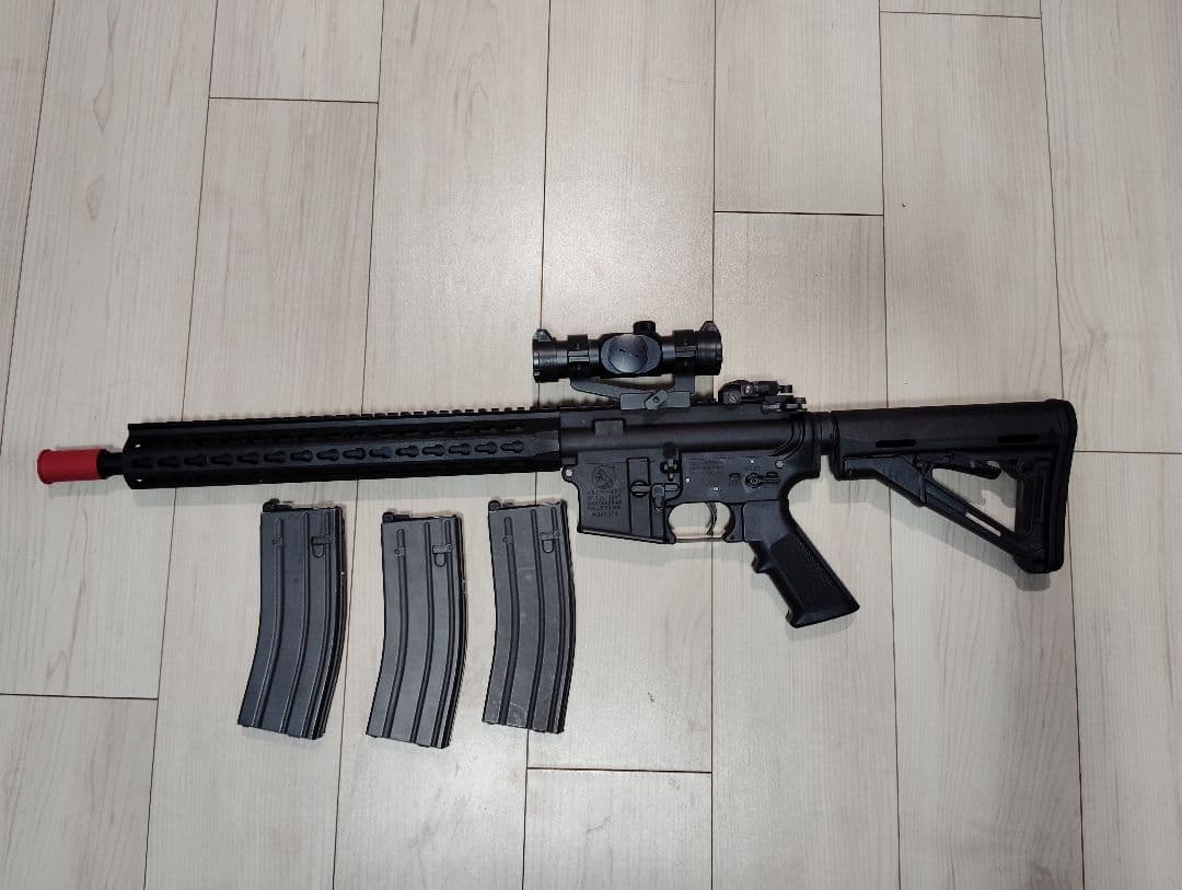 東京マルイMWS 外装カスタム 予備マグ サイト付