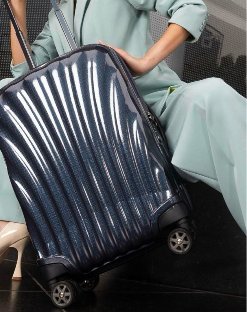 新品未使用★サムソナイト　シーライト　スピナー68 C-lite Spinner