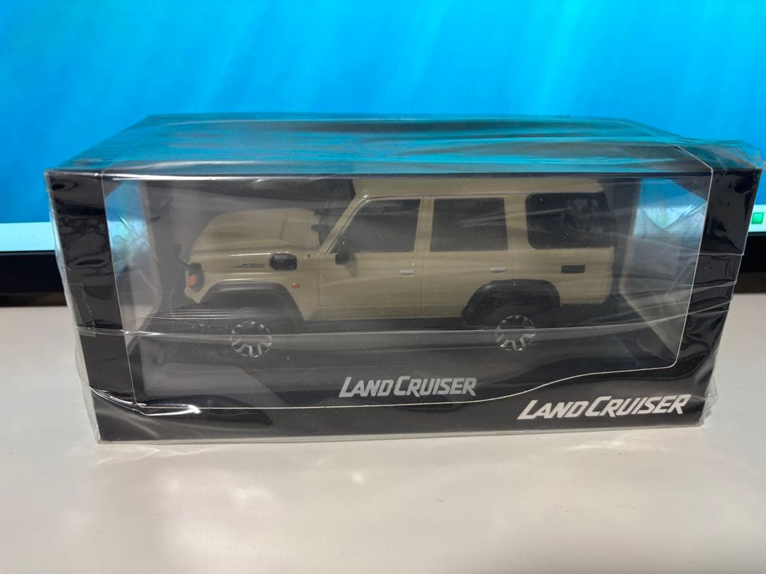 値下！　ランドクルーザー '70 ミニカー 1/30スケール　新品