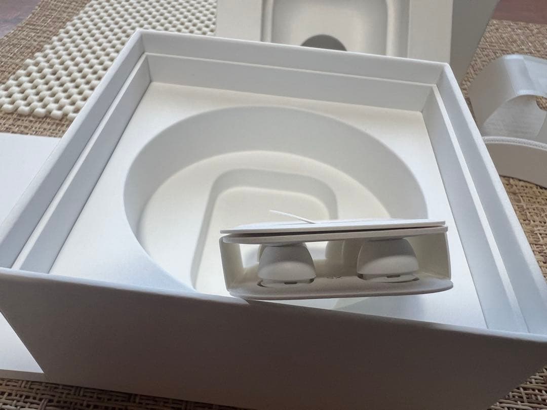 AirPods Pro 2本体 充電ケース付き 訳あり