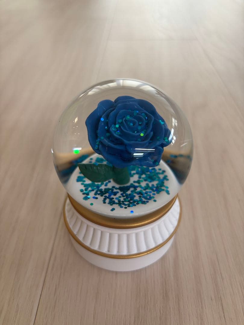 AdoよだかVIP特典スノードーム+ブローチ【新品・未使用】+ペンライト+おまけ