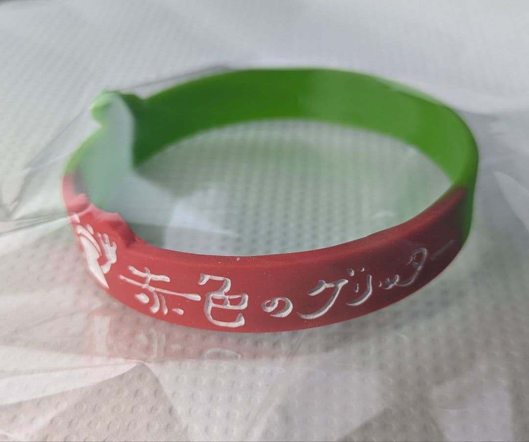 ア*ト様 Mrs. GREEN APPLE（未使用）赤色のグリッター