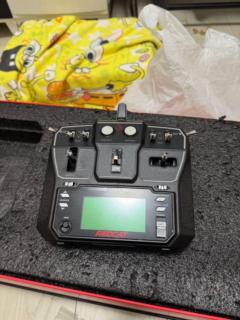 radcat製 インパラ64 ローライダー 1/10スケール