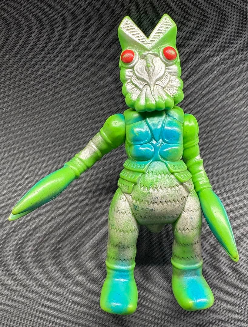 レトロ　バルタン星人 ブルマァク 当時もの ソフビ