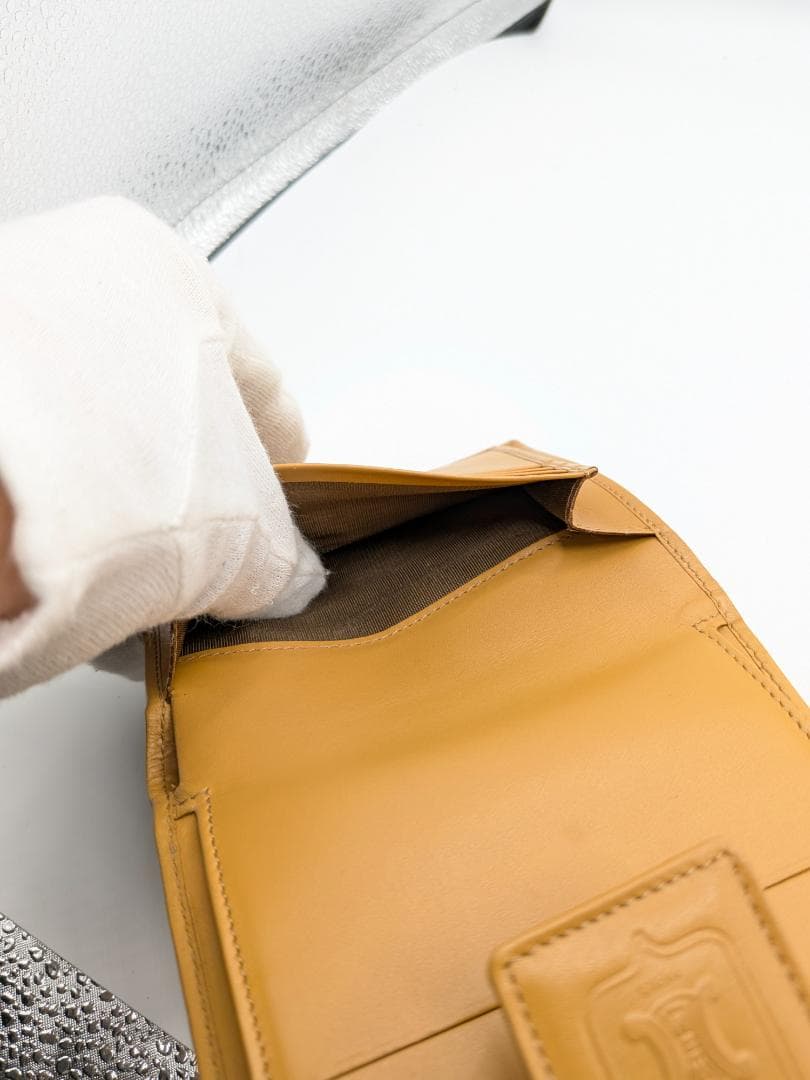 良品✨ セリーヌ ２つ折り財布 マカダム PVC ベージュ 0LN