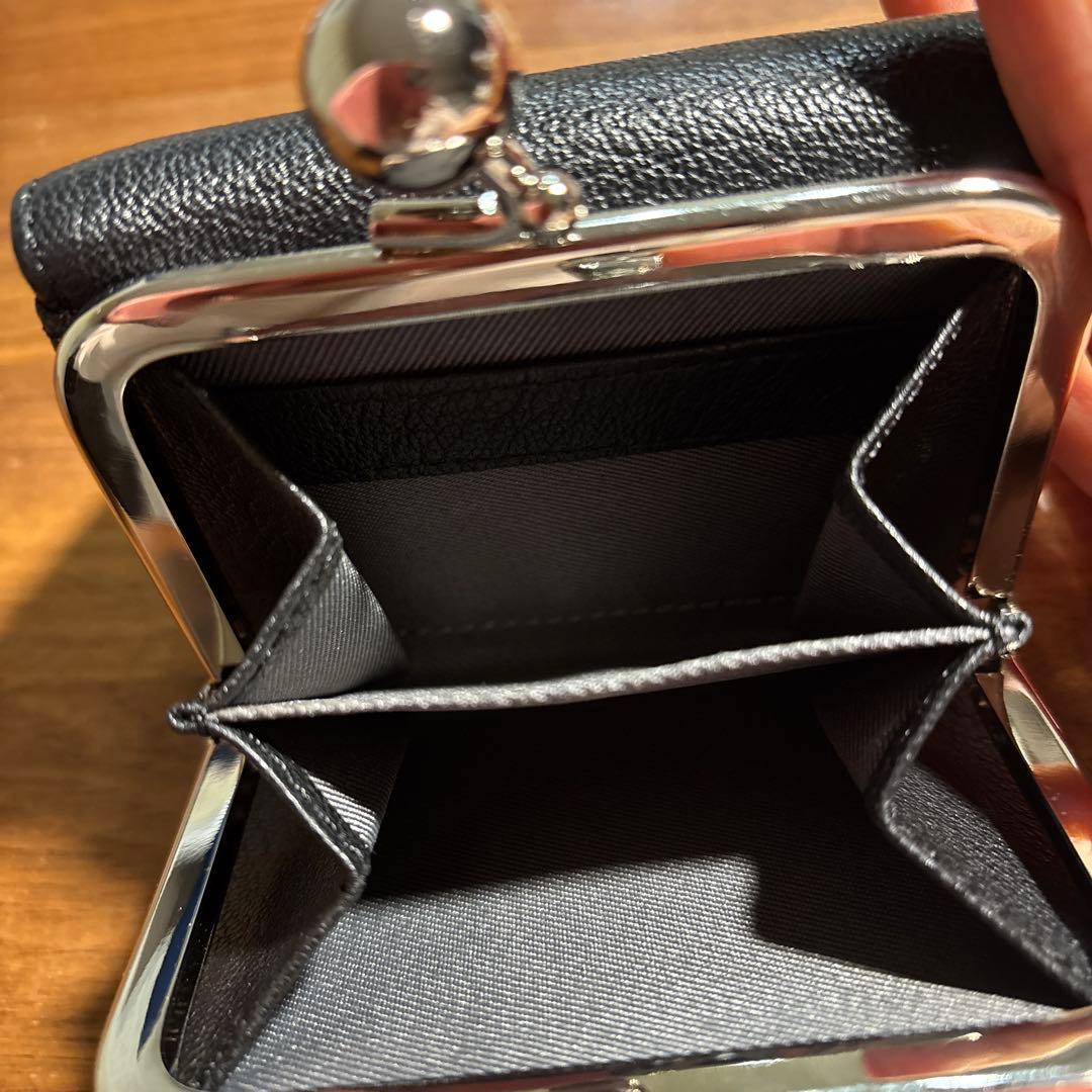 ペッツ　三つ折りがま口財布