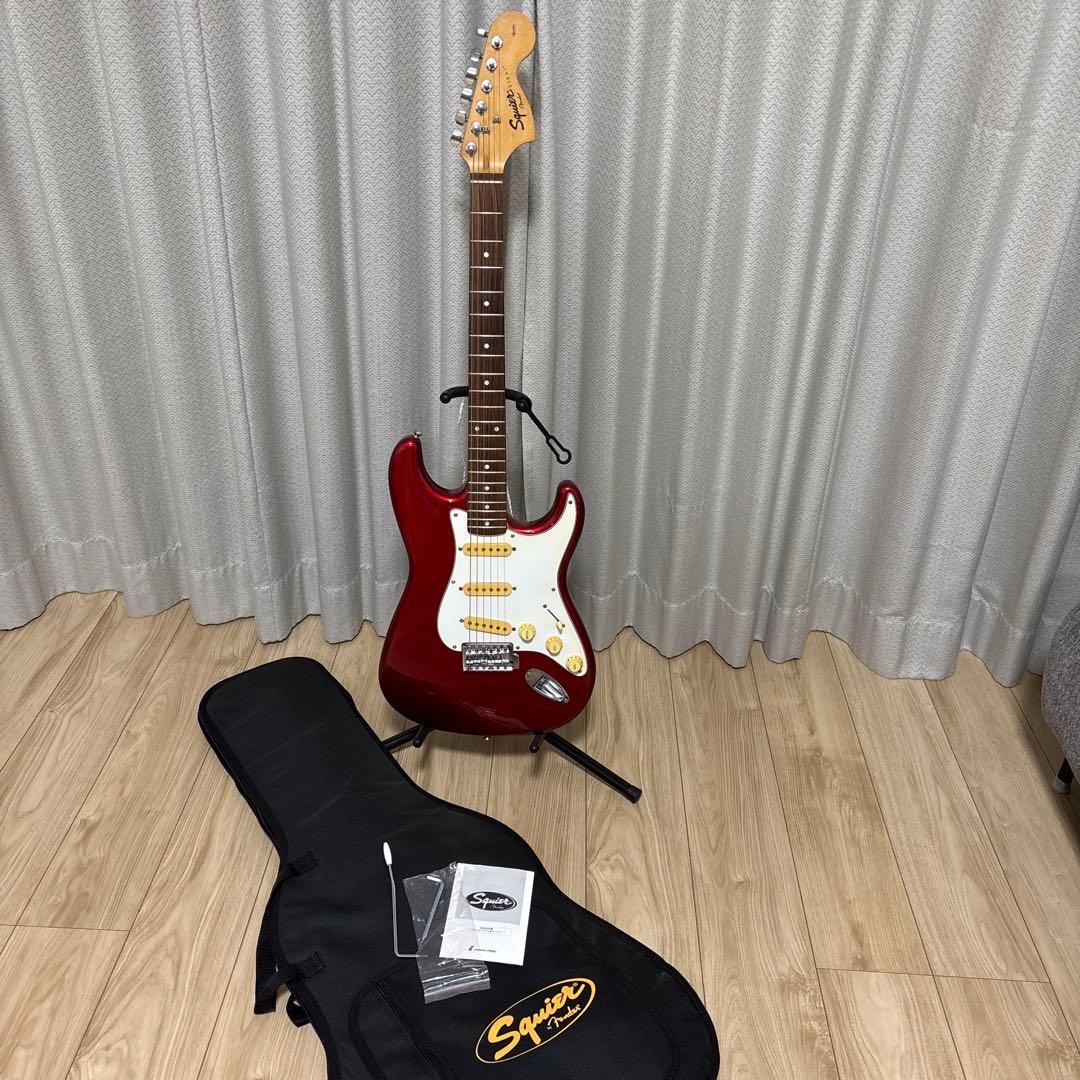 Squier Afinity STRAT(ネックを外して発送)