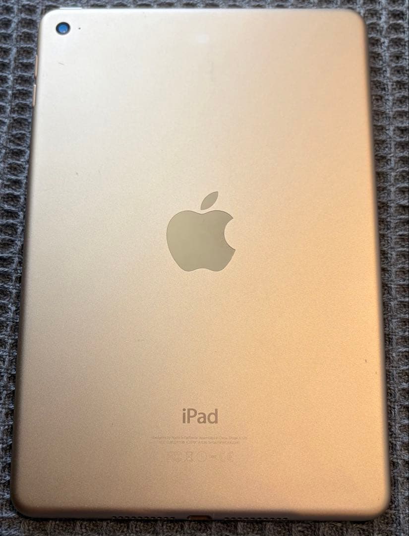 Apple iPad mini4 128GB WiFiモデル