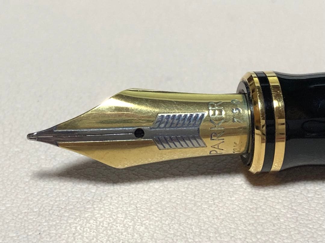 パーカー デュオフォールド センテニアル マーブルレッド