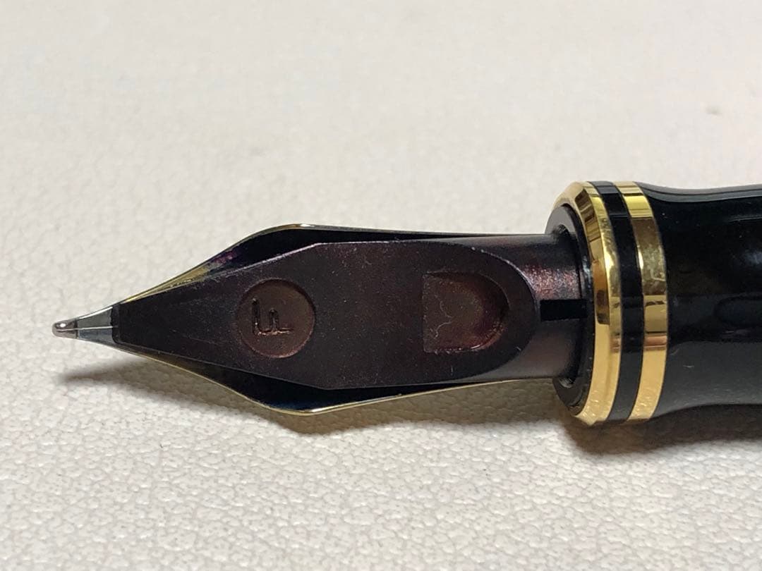 パーカー デュオフォールド センテニアル マーブルレッド