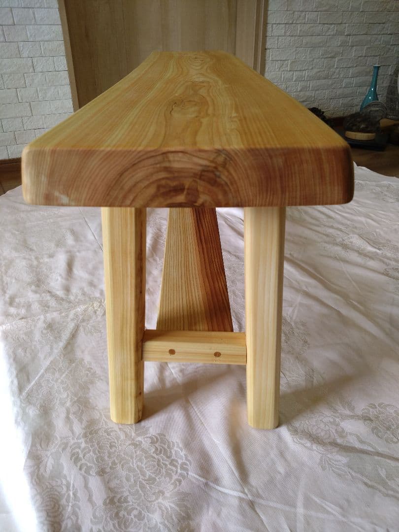 檜のベンチ（81）　タカになります❕耳付き、節無し