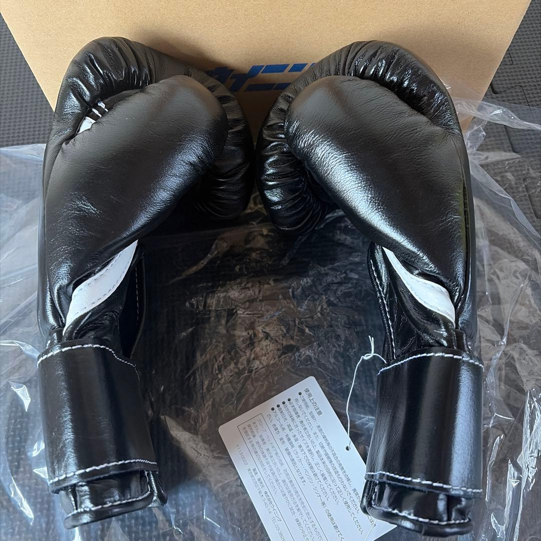 新品未使用Winning ボクシンググローブ 8oz 黒 箱付き