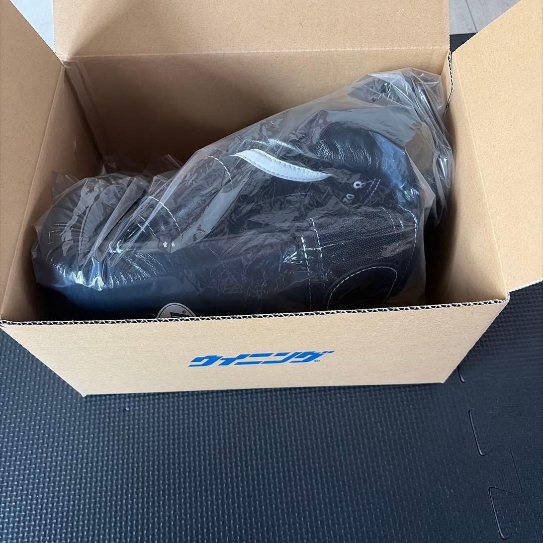 新品未使用Winning ボクシンググローブ 8oz 黒 箱付き