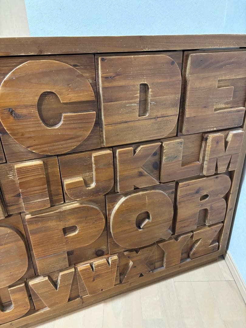 ABC アルファベット　収納棚ヴィンテージ風