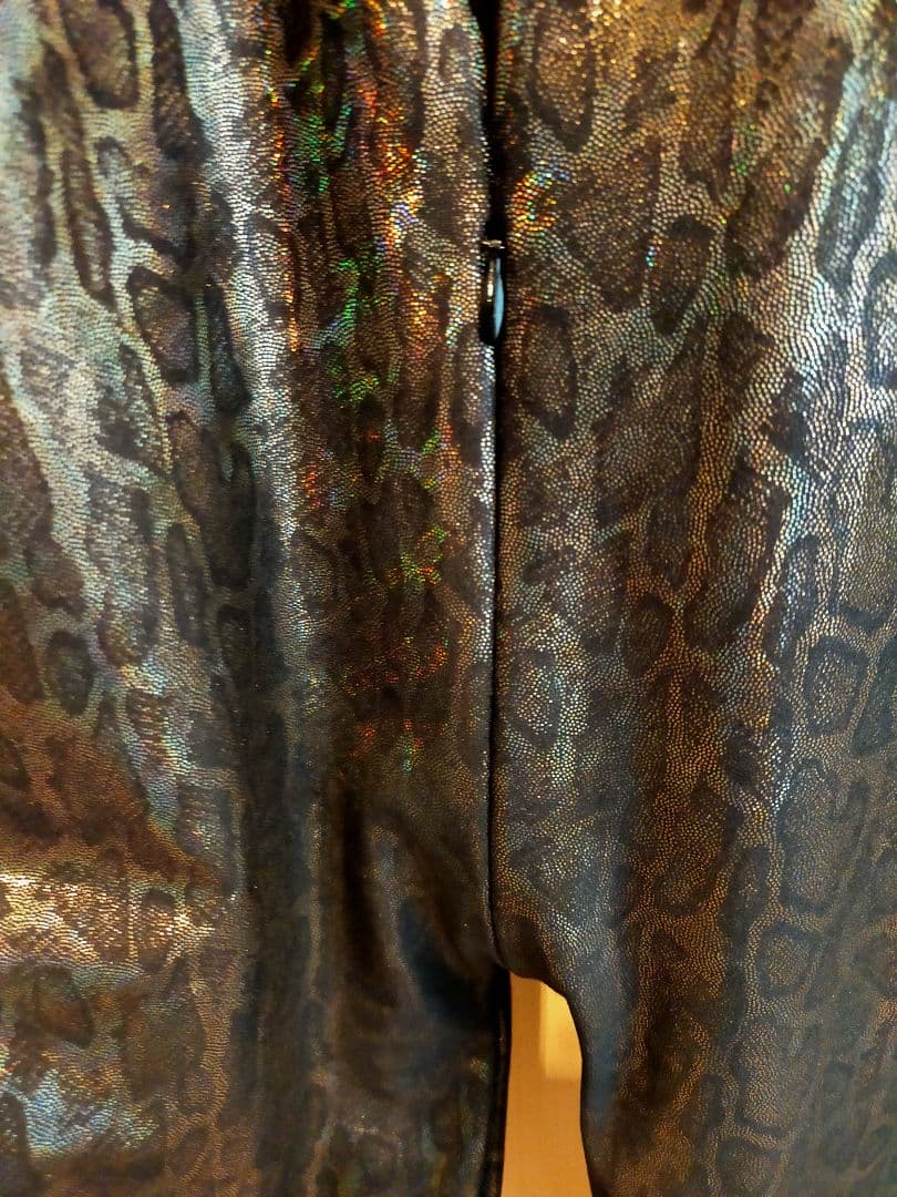 HIROGATO製■蛇柄　Мサイズ