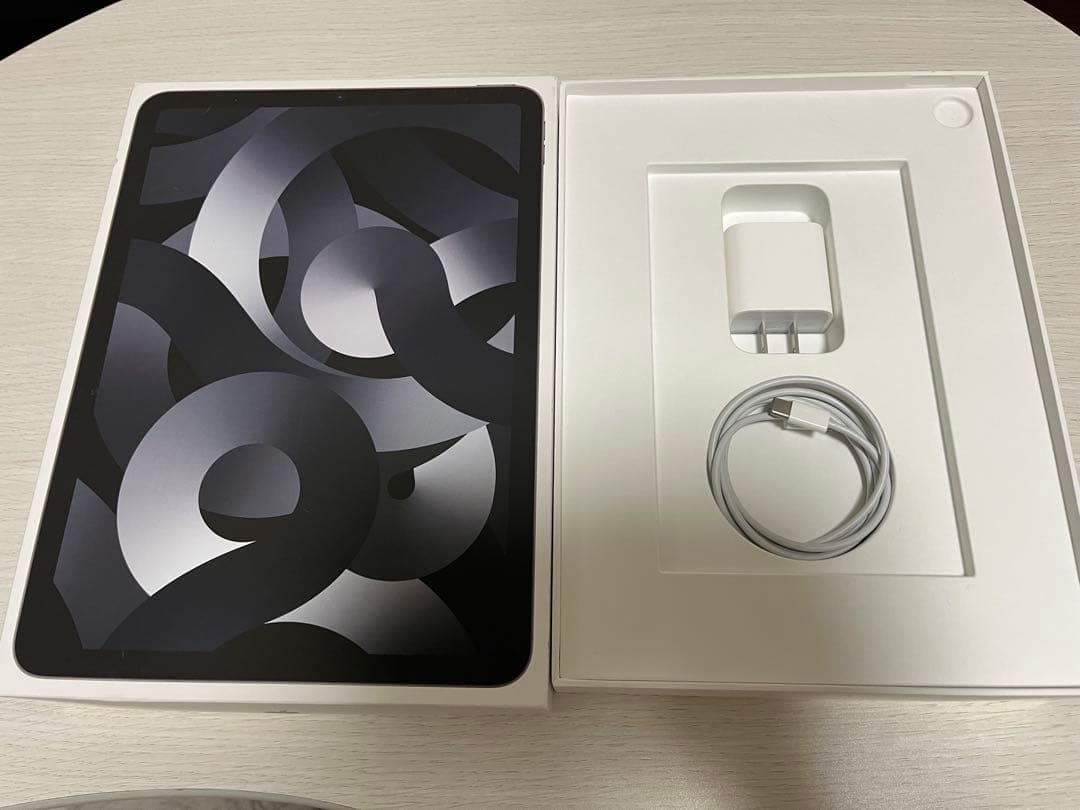 iPad Air (第5世代) 64GB スペースグレー　一式セット