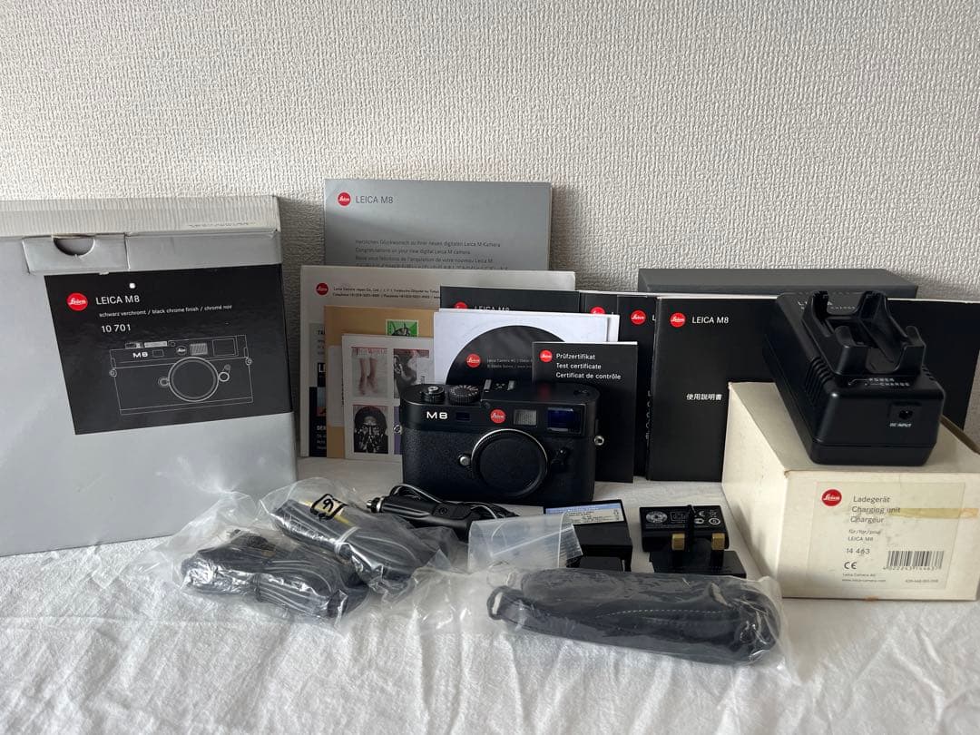 Leica M8ブラッククロームボディ+ 純正レンズフィルターUV/IR E39
