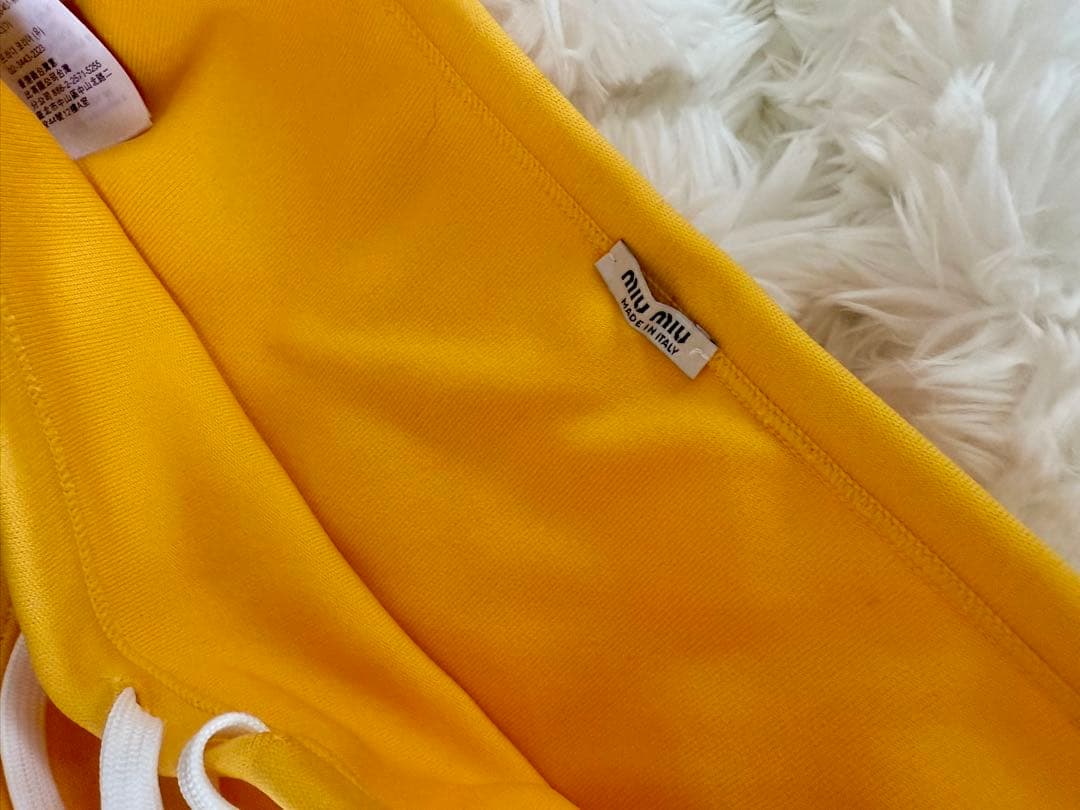 MIUMIU 2024年　レイヤード　重ね着　スイムウェア　パンツ