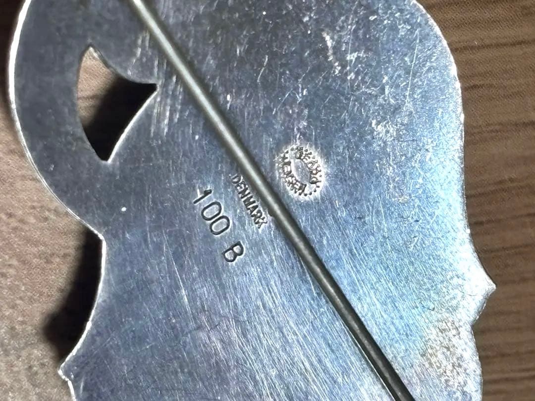 美品♪  ジョージジェンセン ブローチ　SV925