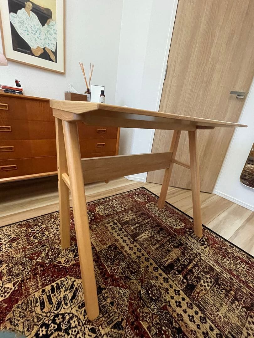 新品！コンパクトデスク