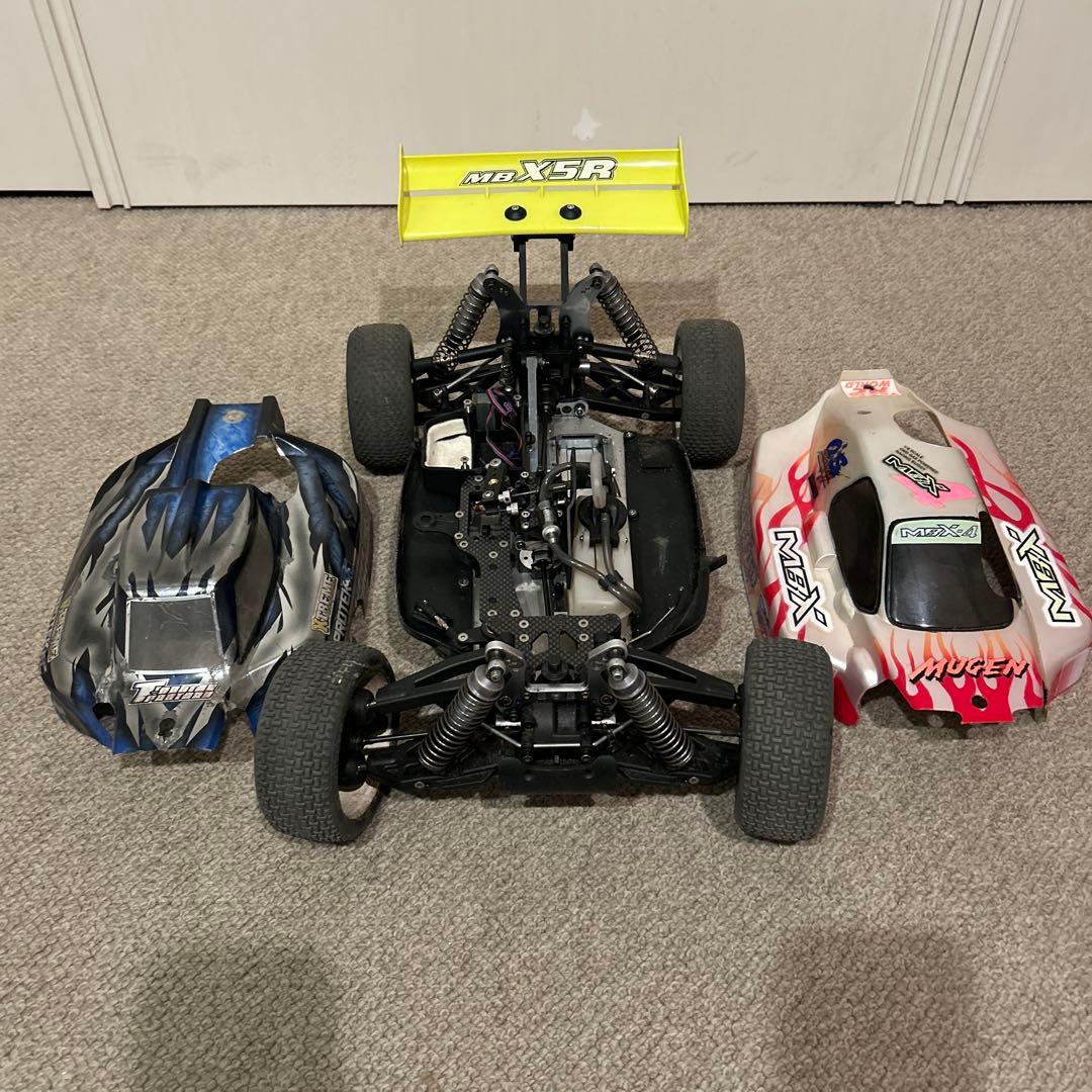 無限精機　MBX5エンジンカー