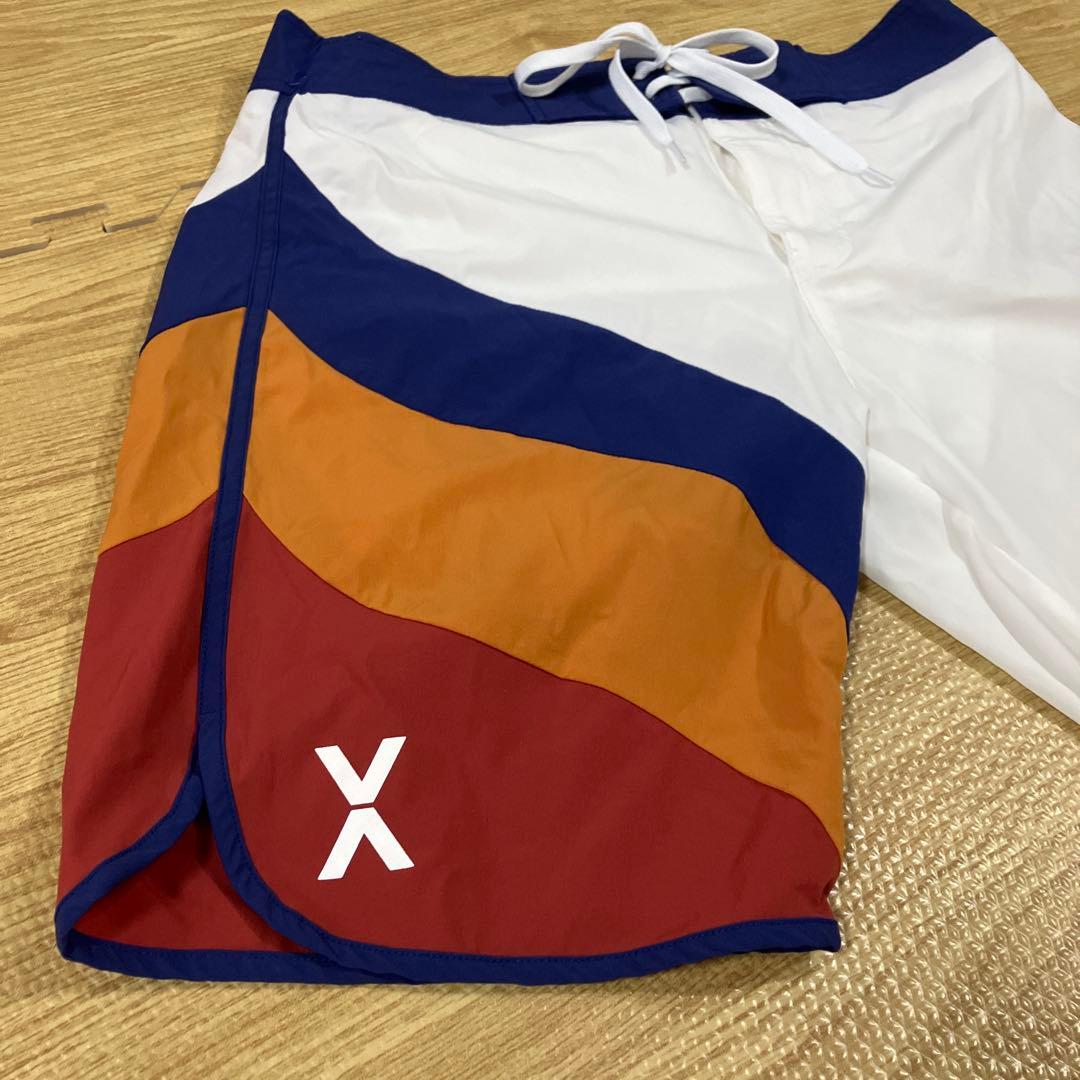 VEATM ビートム　Mサイズ　ステージショーツ　フィジーク　サーフパンツ