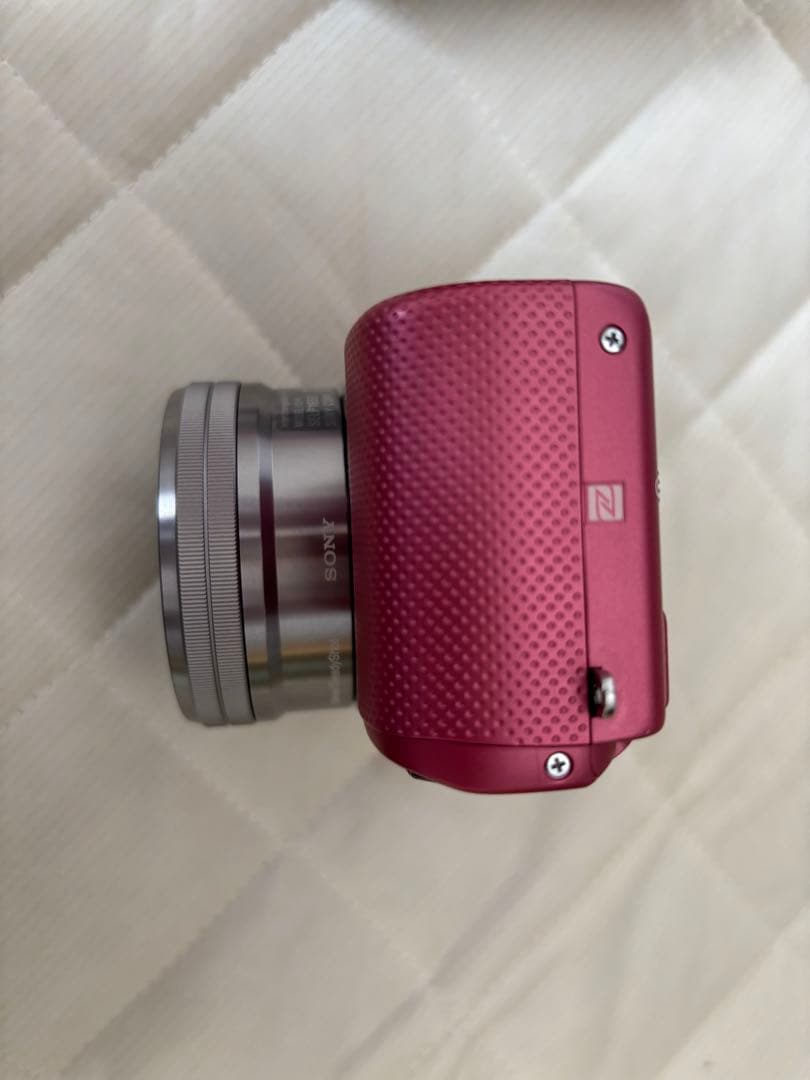 SONY ミラーレス　デジタル一眼カメラ 　α5000 ピンク