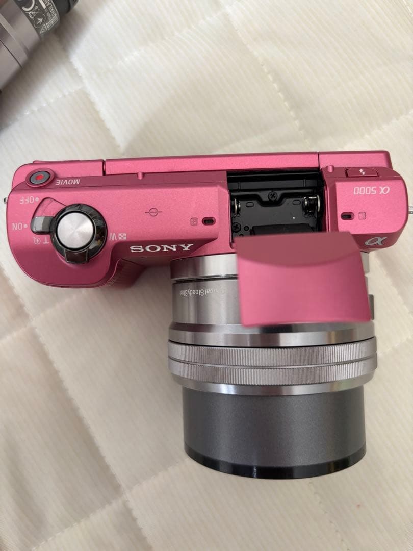 SONY ミラーレス　デジタル一眼カメラ 　α5000 ピンク
