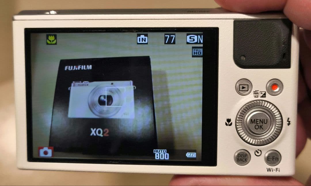 FUJIFILM XQ2 高級コンデジ Wi-Fi 動作確認済み 元箱付 美品