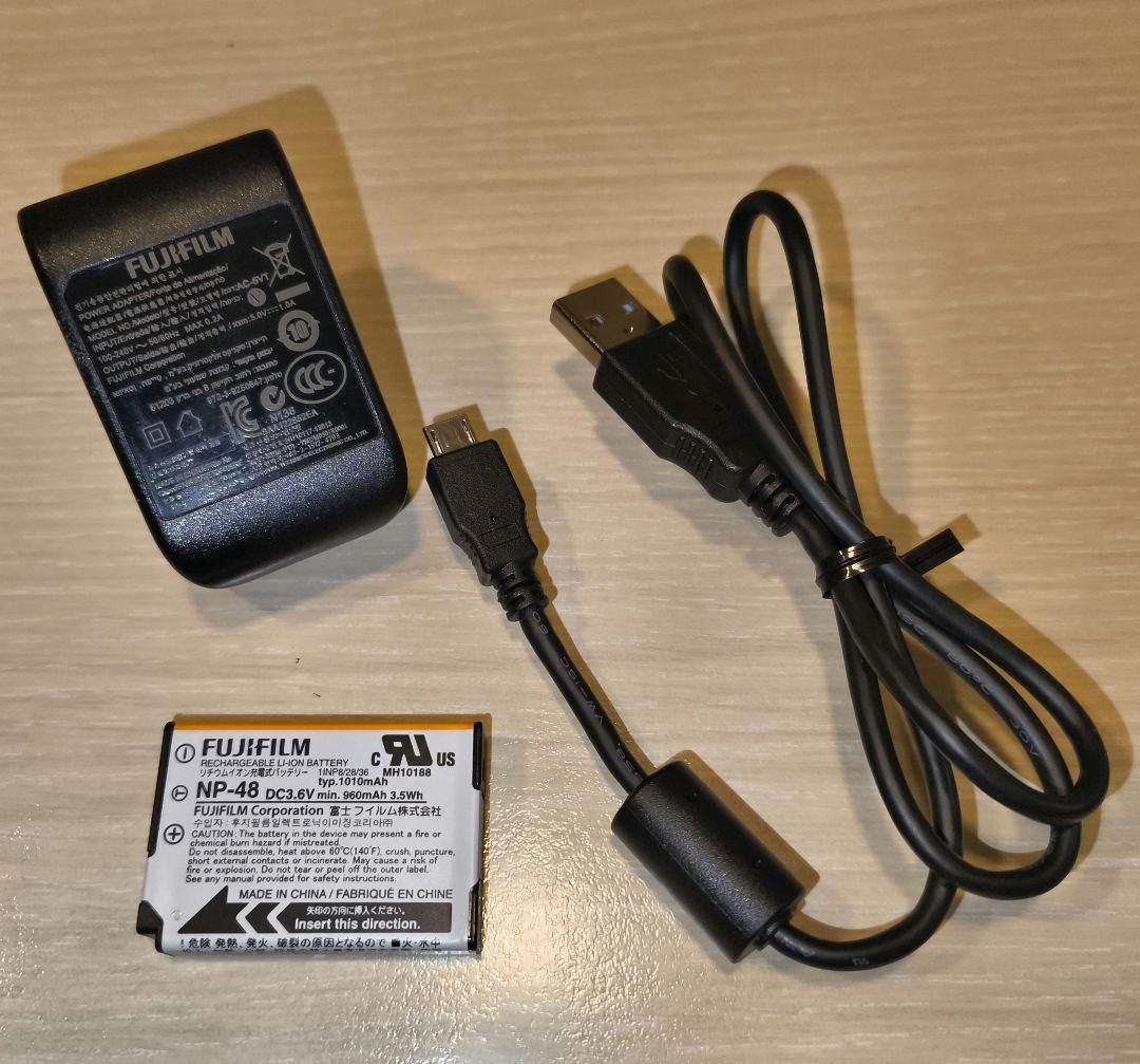 FUJIFILM XQ2 高級コンデジ Wi-Fi 動作確認済み 元箱付 美品