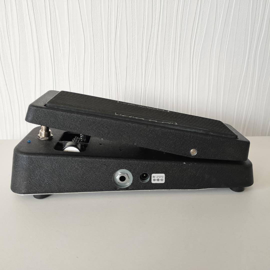 CRY BABY GCB-95トゥルーバイパス化 Blue LEDモディファイ