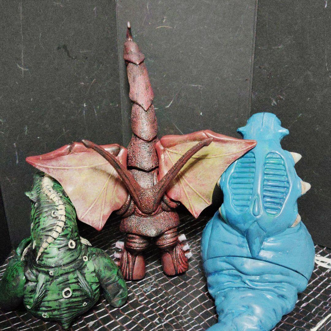 上野淳子ウルトラ怪獣旧型ソフビ確認画像