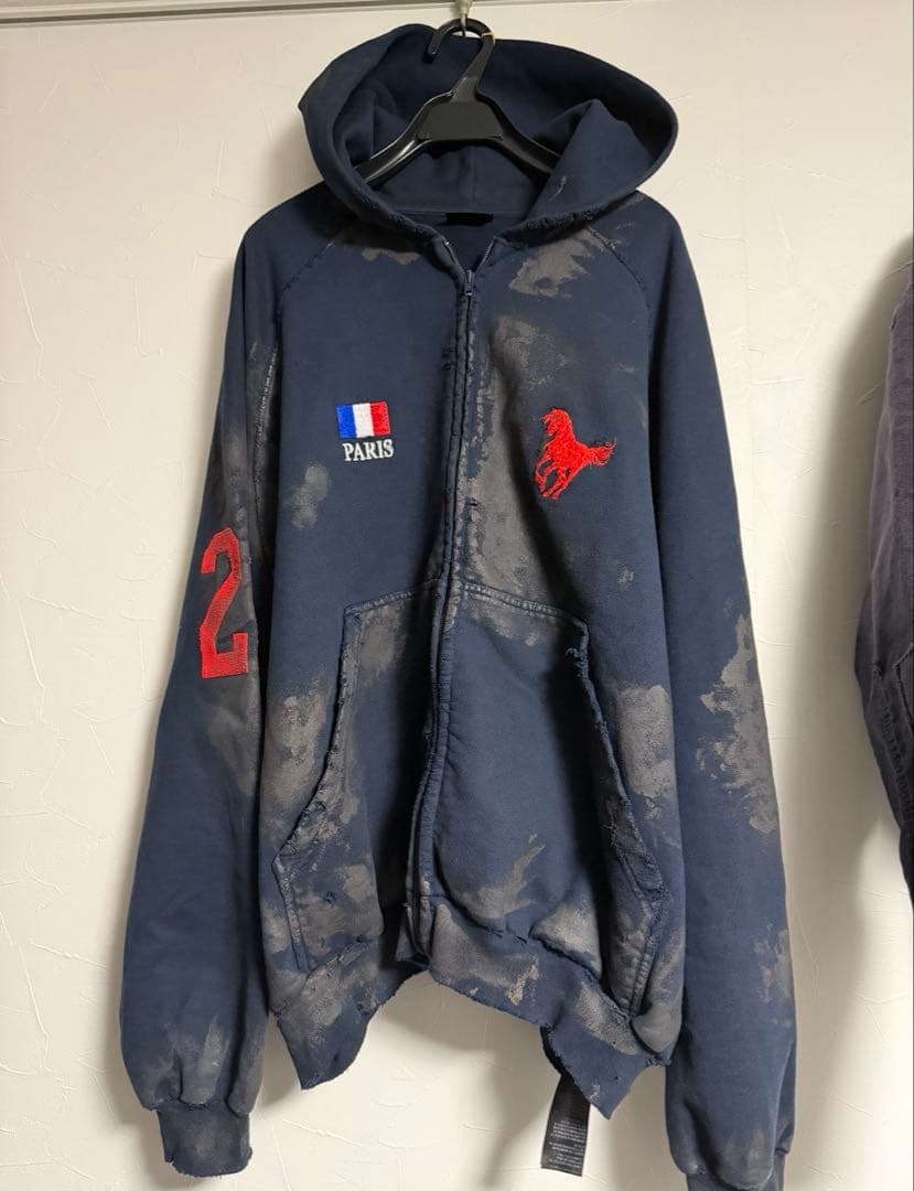 Balenciaga 名作 22aw Dirty Polo Zip Hoodie