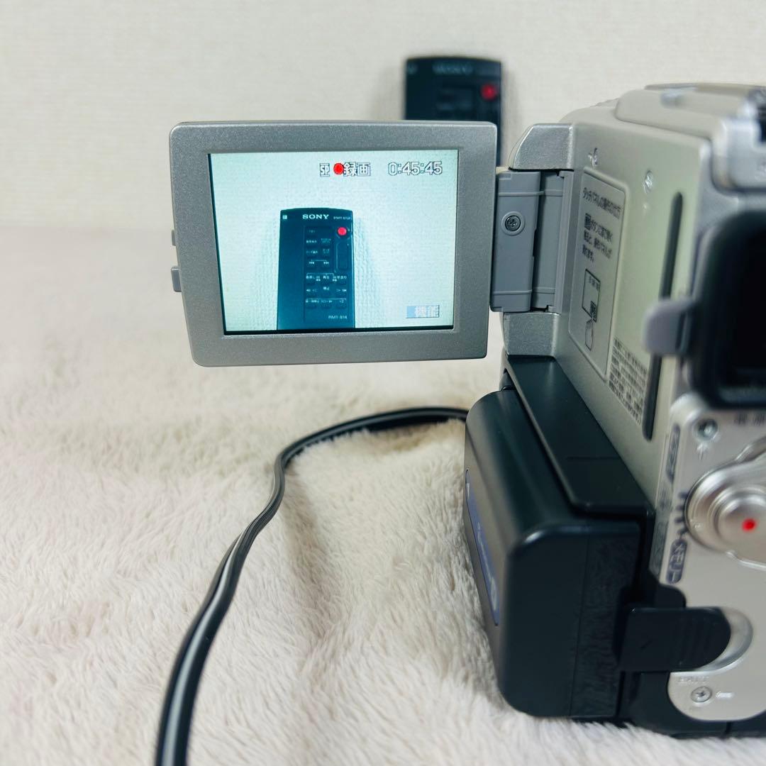 【美品】SONY DCR-PC101 デジタル ビデオカメラ 付属品あり
