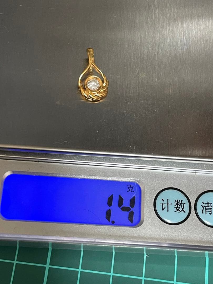 18k，ダイヤモンド0.25ct，ペンダントトップ、1.4g