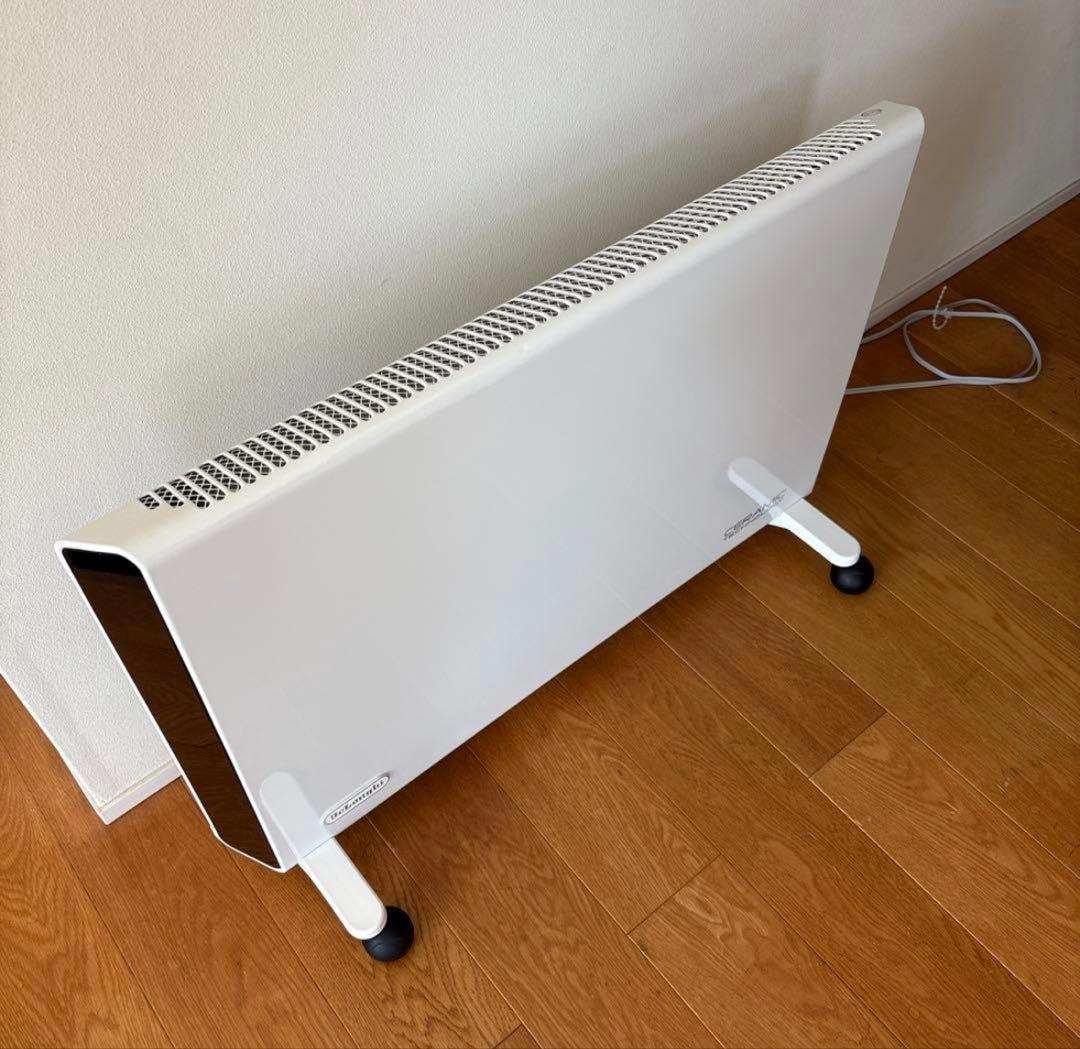 未使用級 デロンギ HXJ60L12-WH パネルヒーター