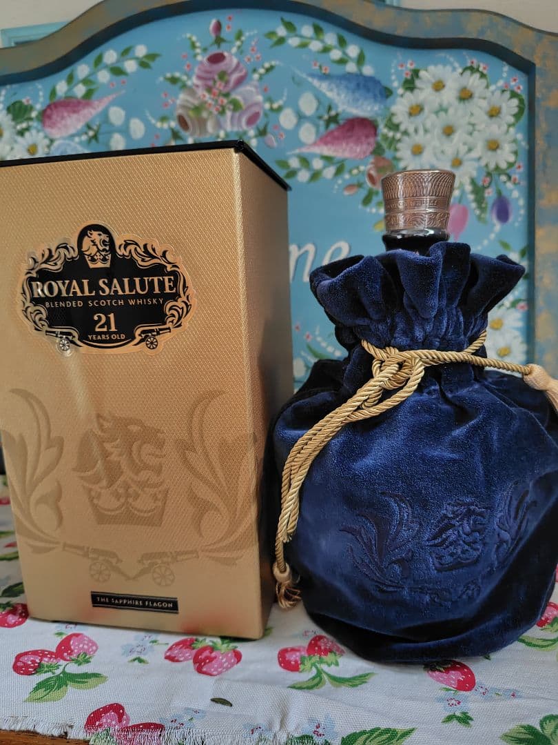 1000ml シーバスリーガル　ローヤルサルート ２１年 シグネチャー　ブレンド