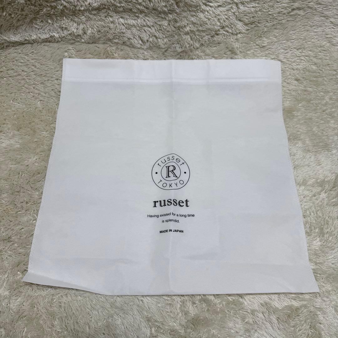 新品タグ付き✨ラシット　キルティングラウンドビッグショルダーバッグ　黒　肩掛け