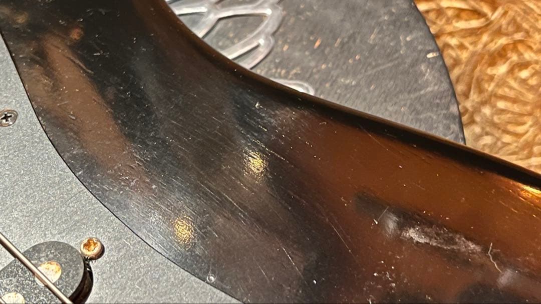 フェルFST-65ネック・アッセン＆ムーン・オーダーボディ・ストラトキャスター