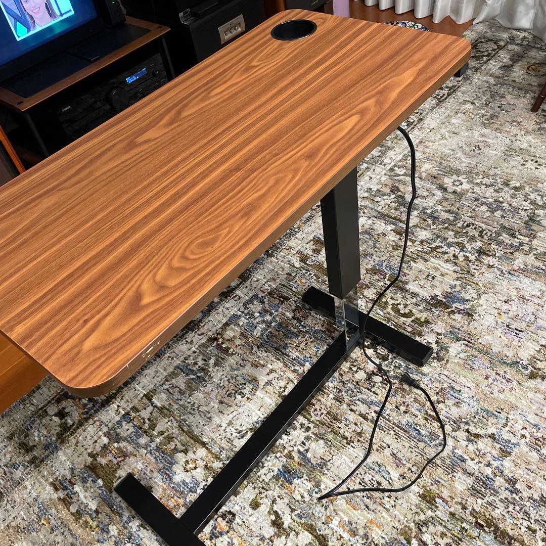 昇降式デスク USBコンセント付き