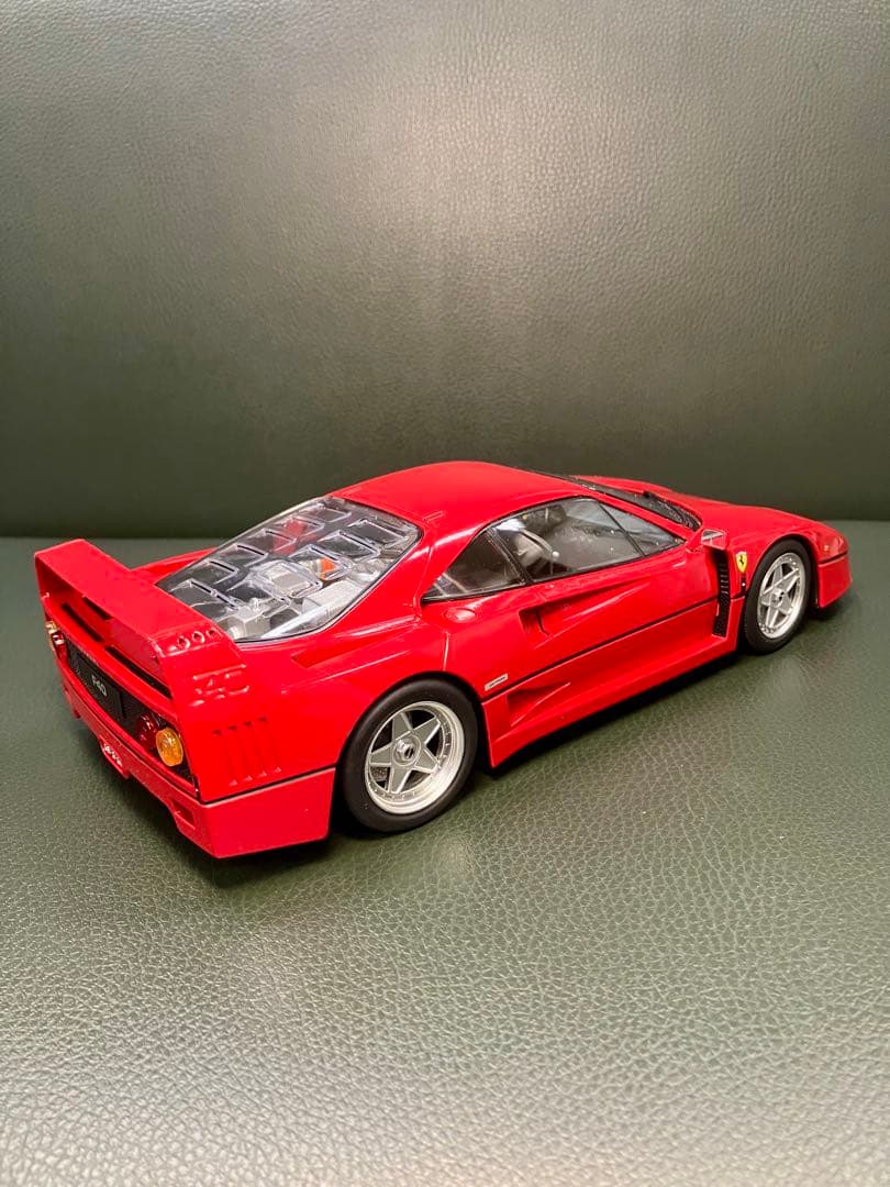 ゆ*プ様 Ferrari F40 ミニカー KK-SCALE 1/18 赤