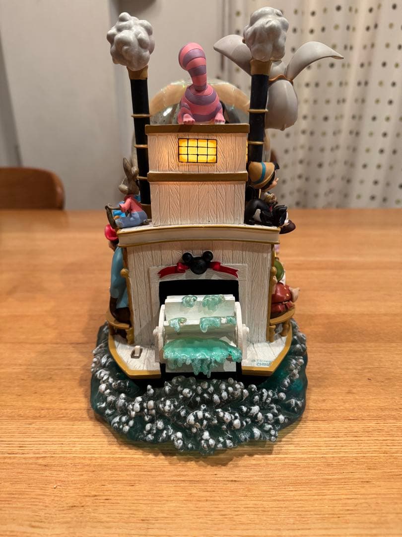 ディズニー　ミッキーマウス スノードーム 船型　オルゴール　Disney