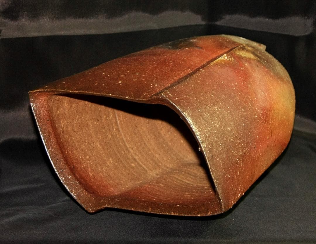 奥本丸味（工芸会正会員） 備前花入　M81