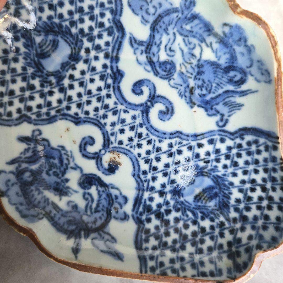 古伊万里　染付　変形皿　型紙摺　印判　龍　骨董　アンティーク　金直し　金継ぎ