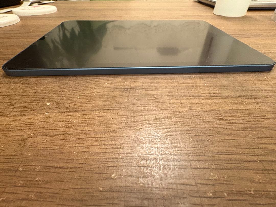 【美品】Apple iPad Air（第5世代） 256GB Wifiモデル