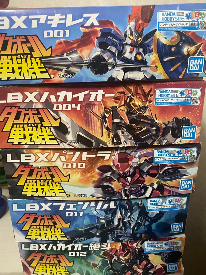 【未組立品】ダンボール戦機 LBX まとめ売り