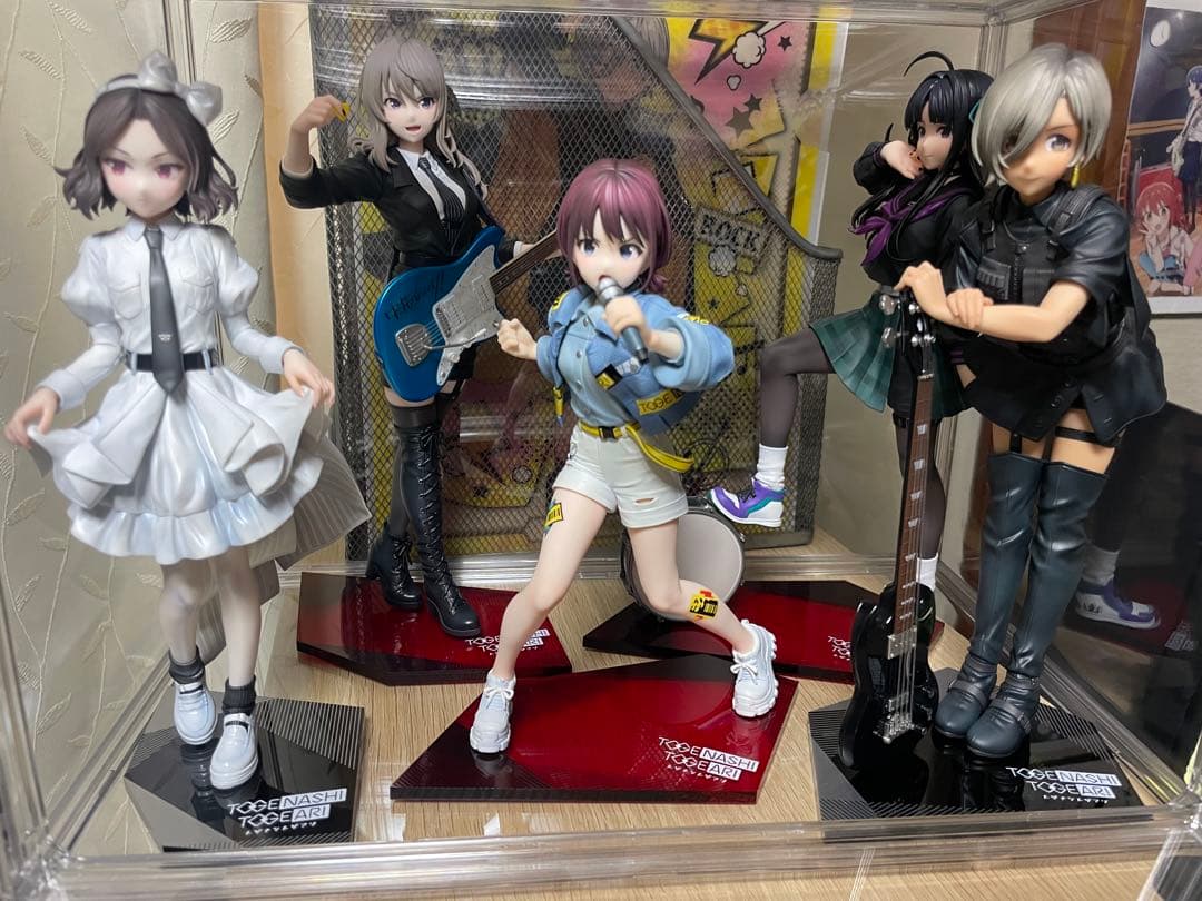 井芹仁菜　河原木桃香　安和すばる　海老塚智　ルパ　1/7スケールフィギュア