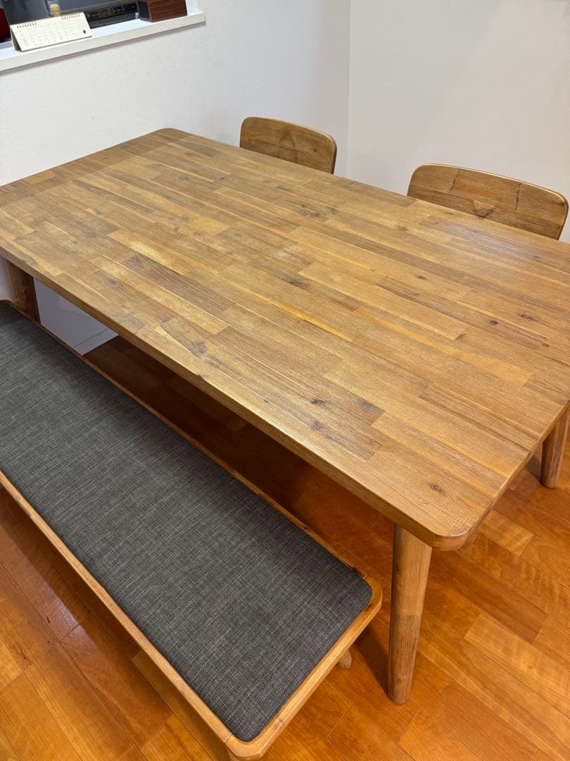 ゆー　テーブル