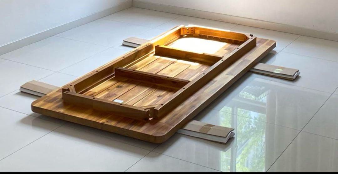 ゆー　テーブル